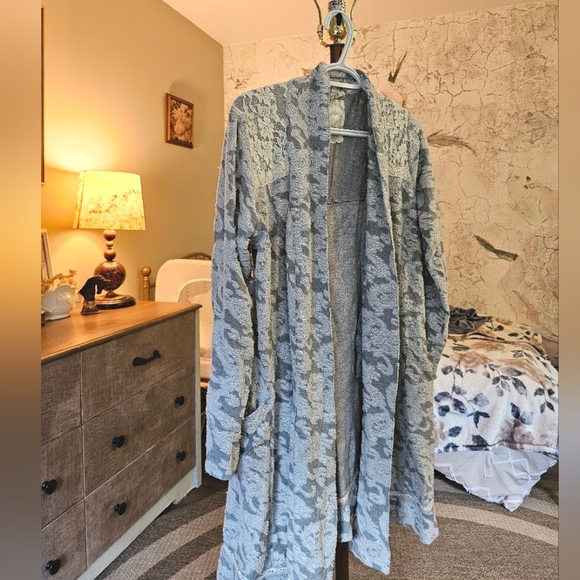 Anthropologie Eloise Textured Floral Open Front Knit Sweater Cardigan or Robe - Picture 4 of 11